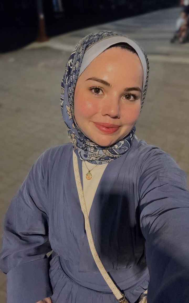 Aydınköy Yalnız Büyüyen Kadın Bayan Escort Kader