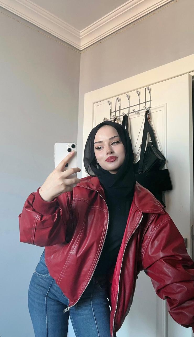 Torbalı İdeal Partner Escort Bayan Alin